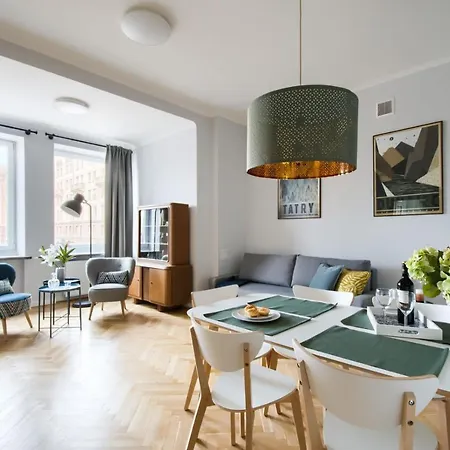 Srodmiescie Marszalkowska Varsovia