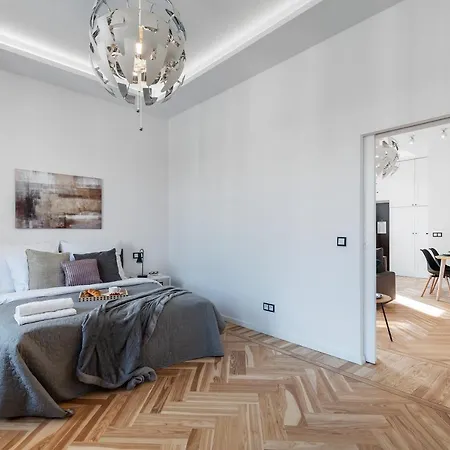 Srodmiescie Marszalkowska * Warsaw