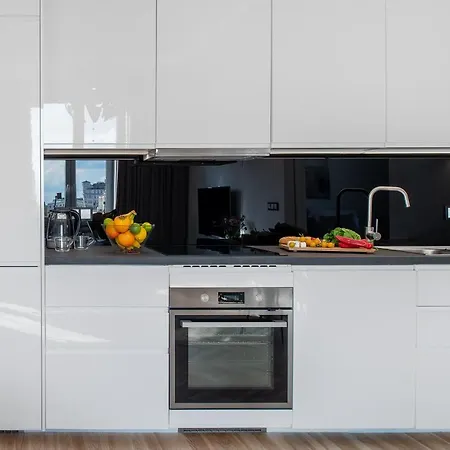 Srodmiescie Marszalkowska * Varsovia